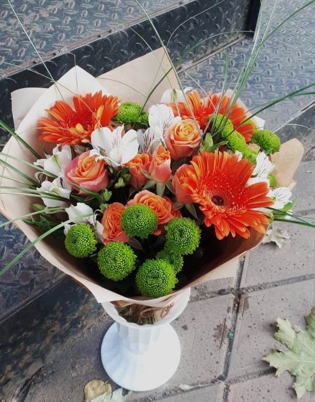 Букет цветов из: Герберы, Хризантемы, Альстромерии и Розы в Муцалауле 