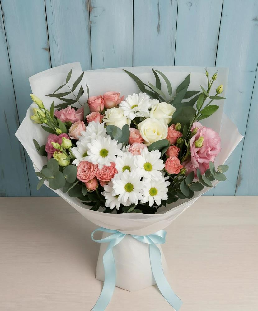 Букет цветов из: Розы, Лизиантусы и Хризантемы в Муцалауле 
