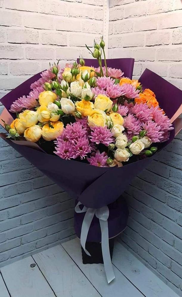 Букет цветов из: Хризантемы и Розы в Муцалауле 