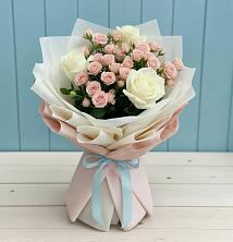 Букет цветов из:  Розы в Муцалауле 