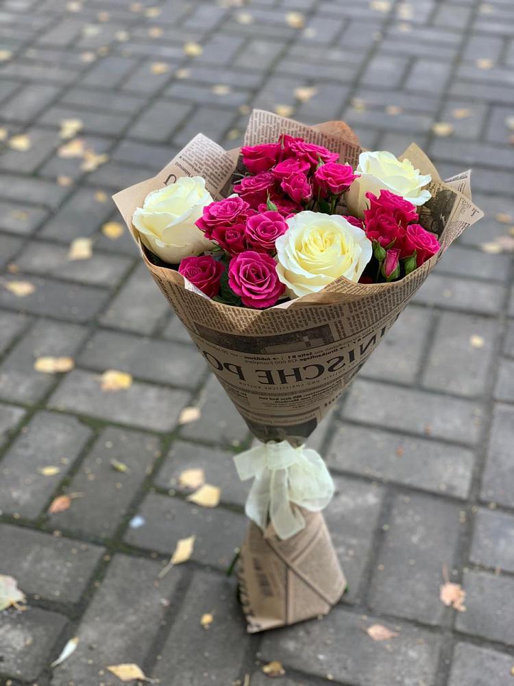 Букет цветов из: Розы в Муцалауле 