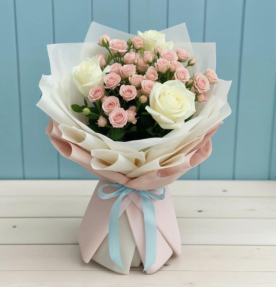 Букет цветов из: Розы в Муцалауле 